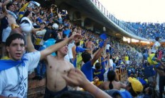 九游娱乐投注-布宜诺斯艾利斯独立中场控制加强，争取比赛主动权