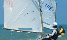 九游娱乐链接-帆船比赛：英国选手获得冠军