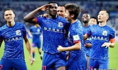 九游娱乐官网登录网址-临沂队球员备战对阵上海绿地申花