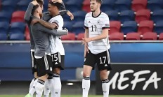 九游娱乐网站-包含欧预赛：捷克击败蒙特内哥罗，稳固小组第二位置的词条