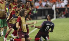 九游娱乐网站-包含南特队全员表现出色，反超对手取得胜利的词条