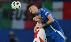 九游娱乐注册-意大利队在主场大胜克罗地亚队