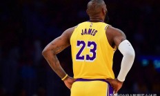 九游娱乐竞技-包含勒布朗-詹姆斯成功带领球队逆转取胜的词条