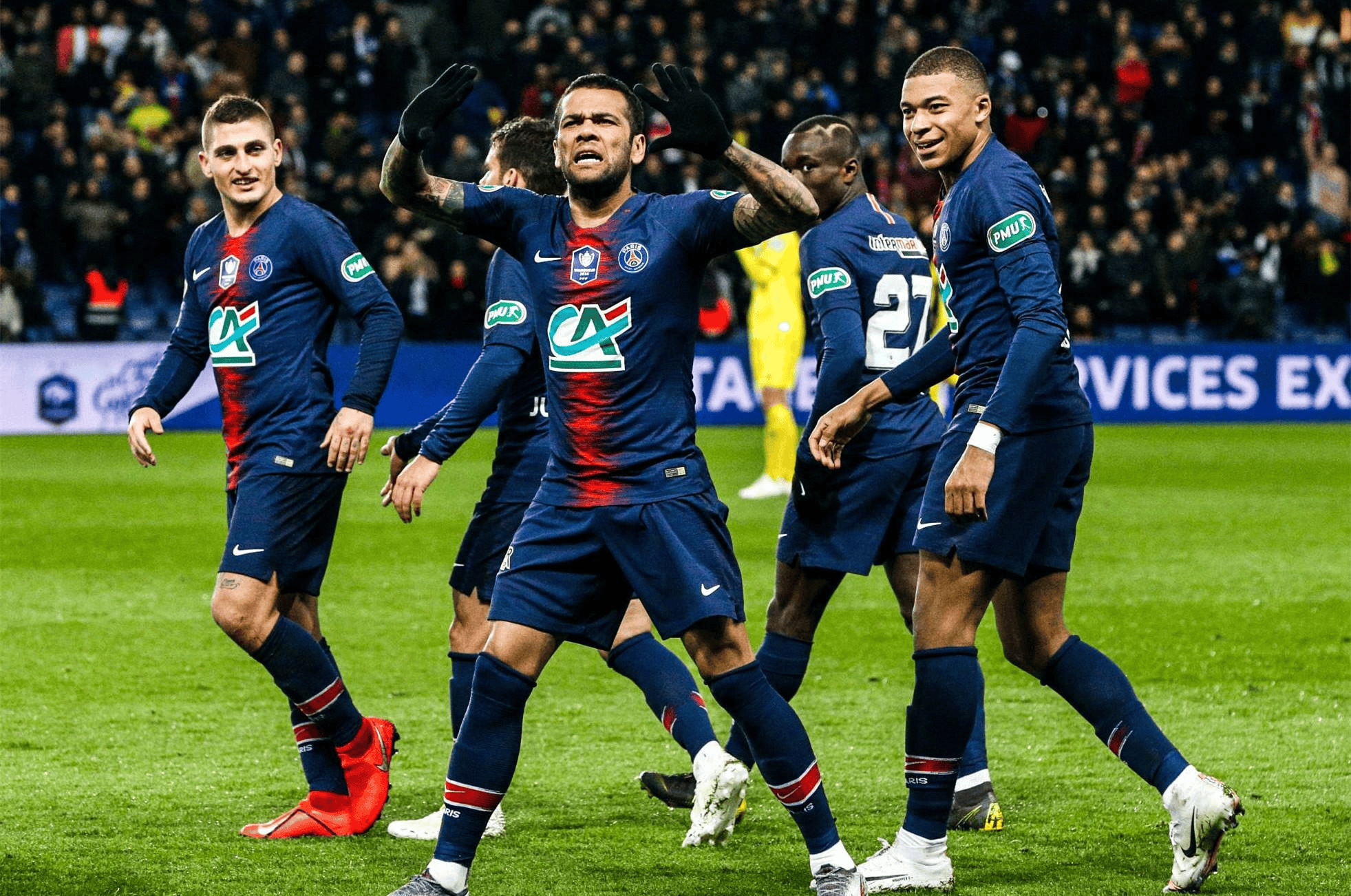 多特蒙德主场失利,遭遇巴黎圣日耳曼 多特蒙德主场失利,遭遇巴黎圣日耳曼