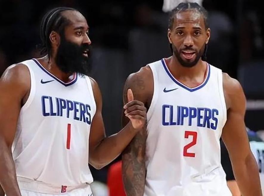 明日焦点之战，两队实力相当谁将占据先机？的简单介绍