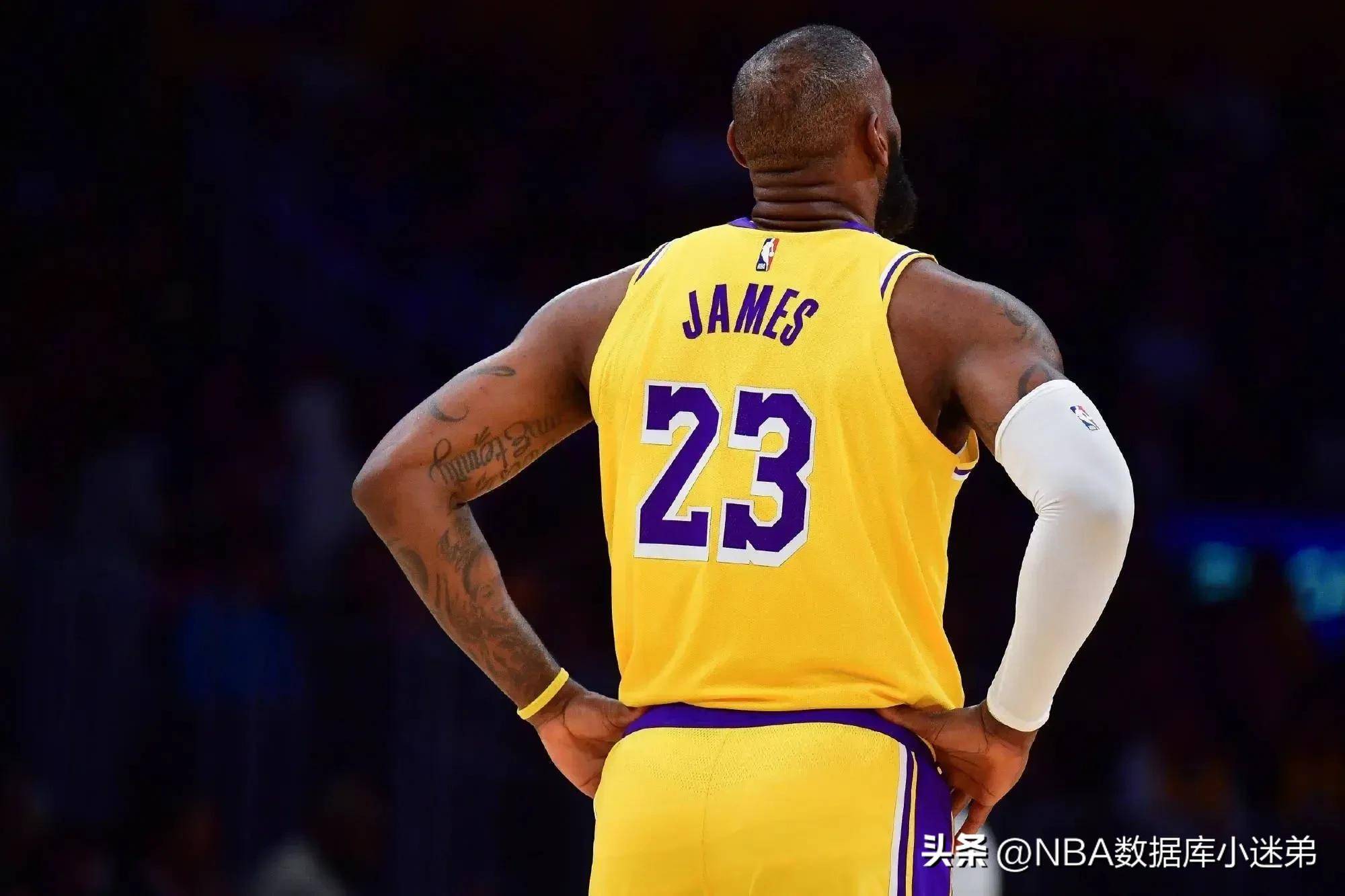 包含勒布朗-詹姆斯成功带领球队逆转取胜的词条 包含勒布朗-詹姆斯成功带领球队逆转取胜的词条