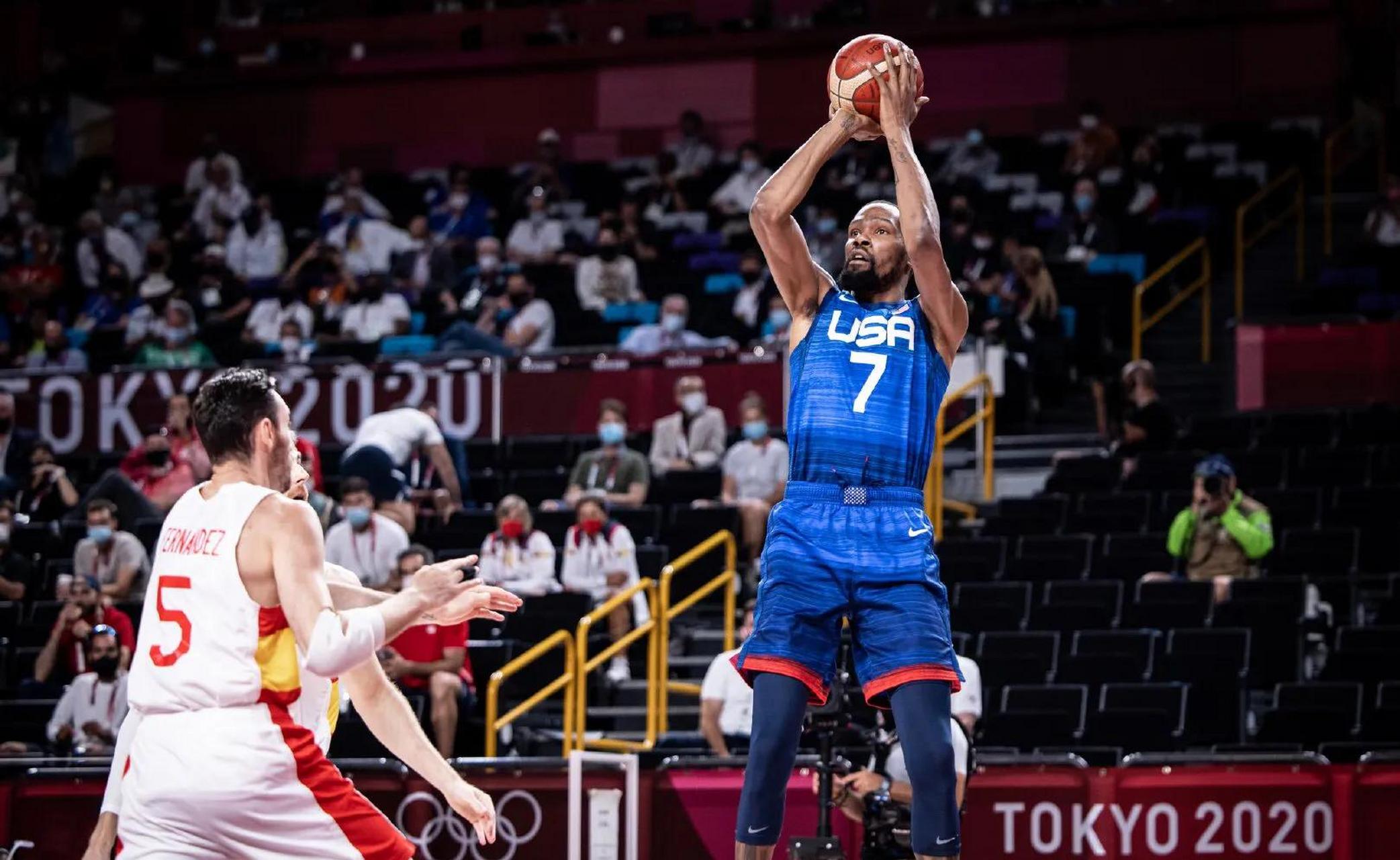 法国男篮再次逆袭，成功挺进四强的简单介绍